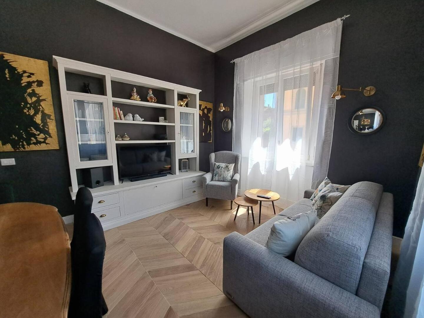 Dellarobbia Sunny Corner - Relax & Charme Apartment ฟลอเรนซ์ ภายนอก รูปภาพ