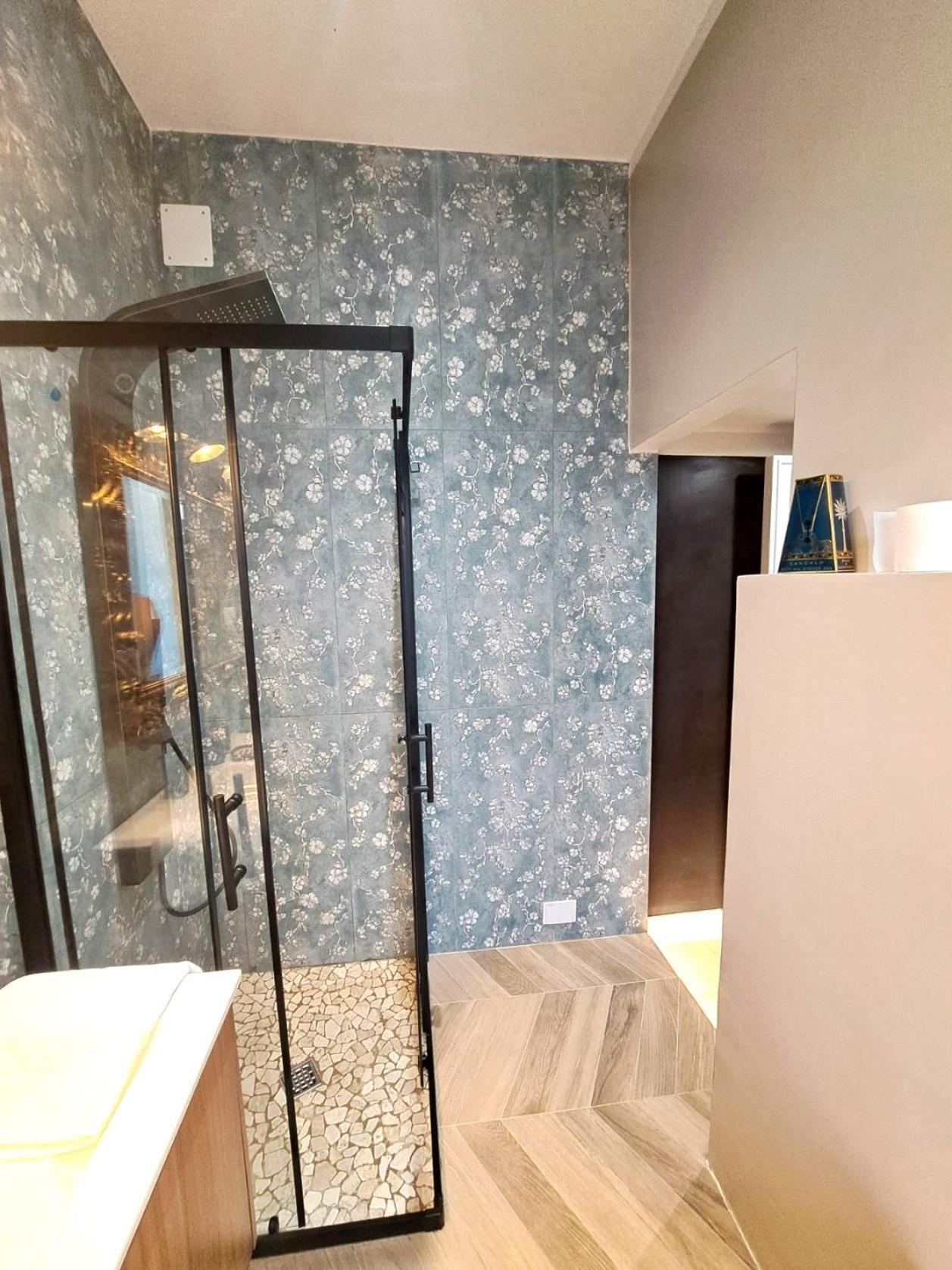Dellarobbia Sunny Corner - Relax & Charme Apartment ฟลอเรนซ์ ภายนอก รูปภาพ